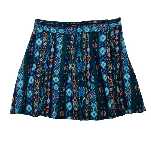 Forever 21 Dresses & Skirts - Forever 21 Blue & Coral Print Skater Skirt